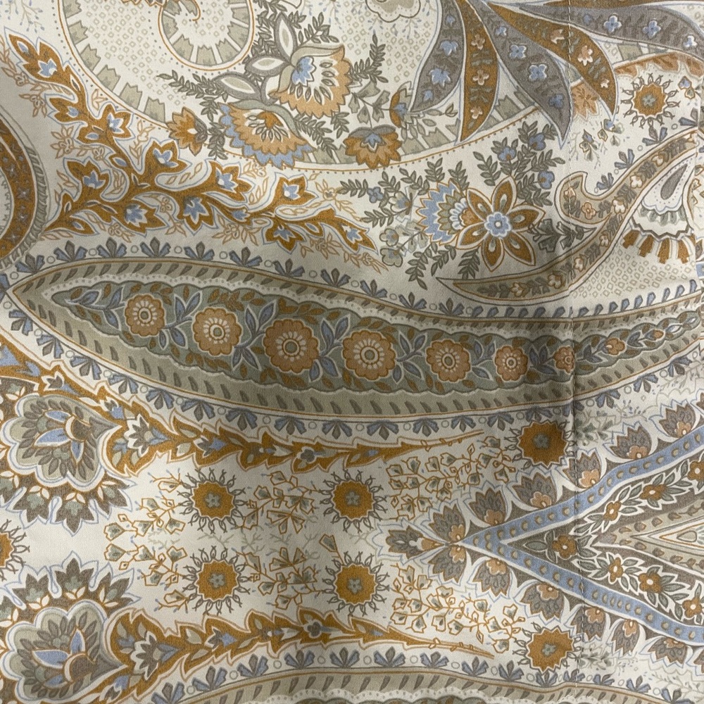 Pottery Barn Pillow Sham Set